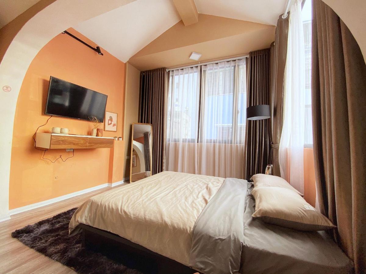 Aimee House - Dinh Liet Appartement Hanoi Buitenkant foto